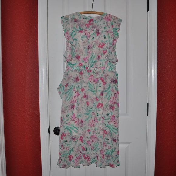 New A.N.D Floral Short Sleeve Ruffle Wrap Dress A3 - Picture 6 of 8